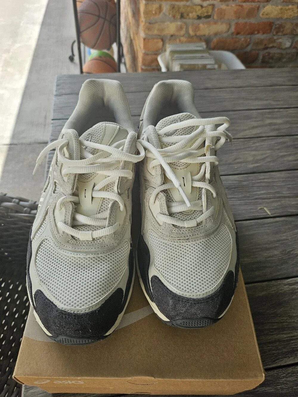 Asics Gel NYC Men's Athletic Sneakers White/Smoke Grey sz9
